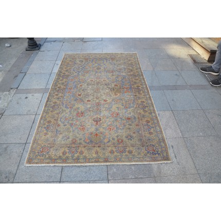  Turkish Oushak Rug