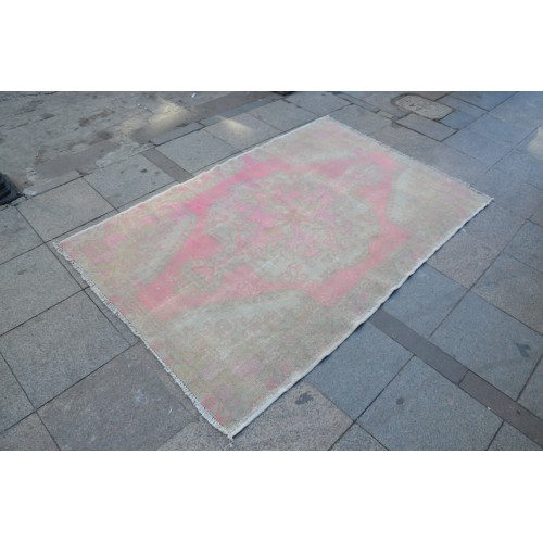 Beige and Pink Oushak Rug