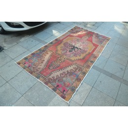  Red Faded Rug