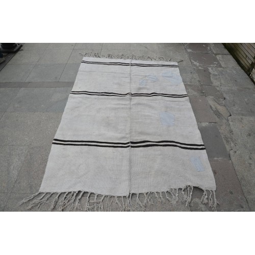 White Stripe Hemp Rug